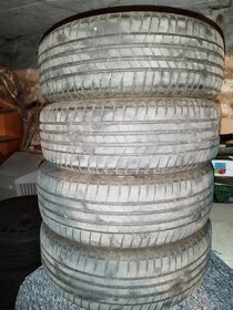 Pneu Bridgestone 205/60 R16 - 2