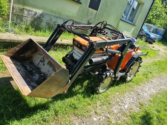 Malotraktor Kubota B1502 15koní s nakladačem - 2