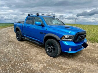 Dodge RAM 1500 Sport 5,7L V8 - 2
