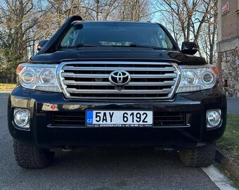 TOYOTA LAND CRUISER 4x4 VDJ200L - 2
