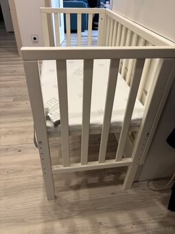 PŘÍSTAVNÁ POSTÝLKA ROBA SAFE ASLEEP 2v1 – jako nová - 2
