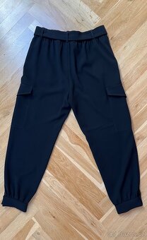 ZARA – nové stylové černé kapsáče | pásek v ceně - 2