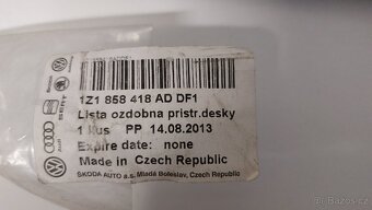 Škoda Octavia II lišta na palubní desku - 2
