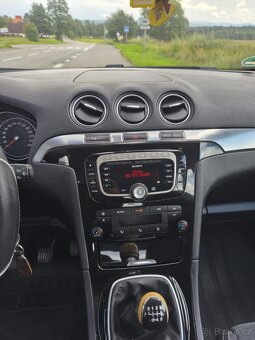 Ford S-Max 2011 - 2