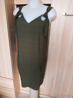 khaki šaty s kroužky, zn.Oliver Stonas - 2