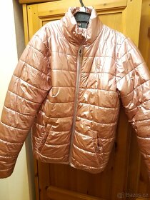 Dívčí zimní bunda vel. 152 - 2
