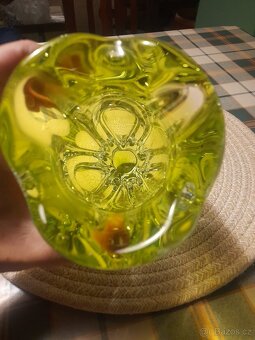 Váza, hutní sklo, Hospodka, Chřibská - 2