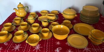 Keramická italská jídelní souprava - 2