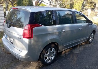 Peugeot 5008 1.6Hdi 82kw - 2