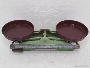 Stará mechanická kuchyňská váha - SKZ ČSSR - 2