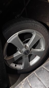 Alu r17 vw passat - 2