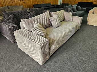 GAUČÍK  ROZKLÁDACÍ - 2