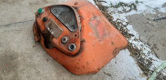 Prodám přístrojovou desku zetor - 2