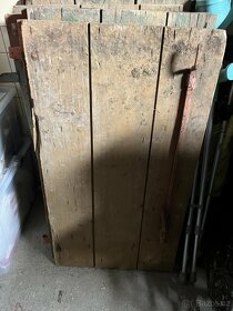 velice staré okenice - 2