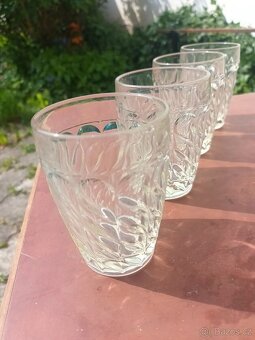 Sada retro skleniček - 2