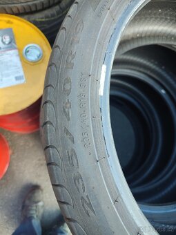Pirelli powergy235/40r19 - 2