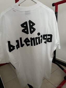 Tricko Balenciaga - 2