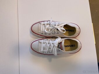 Bile klasicke Converse c.36 - 2