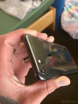 iPhone 8 64Gb - 2