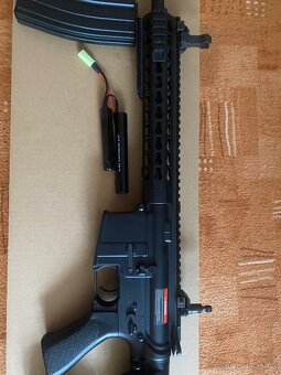 Airsoft zbraň - 2