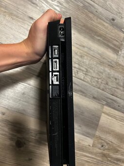 Ps 4 slim - 2