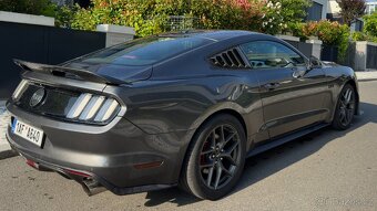 FORD MUSTANG 5.0 GT - 2