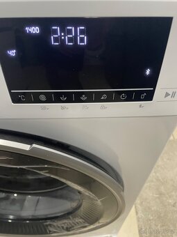 Nepoužitá pračka Beko B3WFT59415W - 2