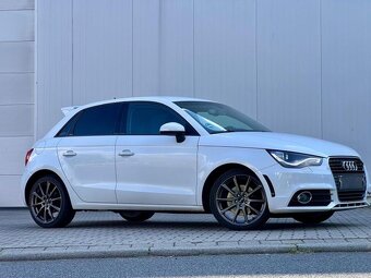 Audi A1 Sportback manuál (č.1104) - 2