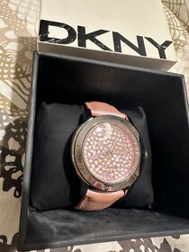 Hodinky DKNY - 2