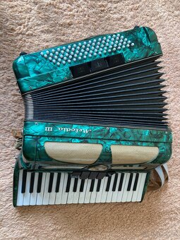 Akordeon Melodia III - 2