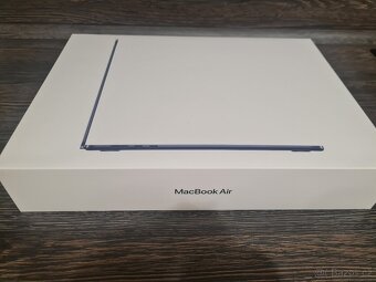 Apple MacBook Air 15" M3 2024 Temně inkoustový - Nový - 2