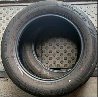 GITI synergy h2 letní 175/65 R15 yaris atd - 2