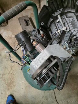 Kompresor parkside vertikální na náhradní díly - 2