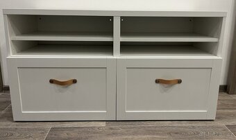Prodám TV Stolek Ikea Besta - 2