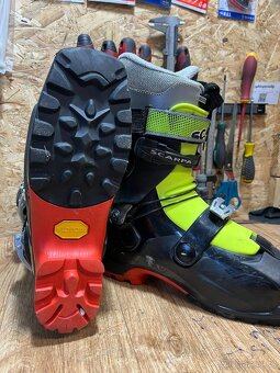 Skialpové boty Scarpa 25,5 - 2