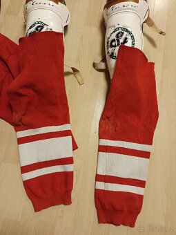 Hokejové vybaveni - 2