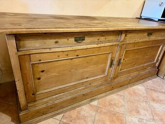 Velký starožitný příborník z masivu - 2