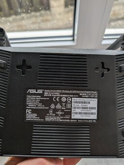 Duální Wi-Fi router Asus RT-AC1200G+ - 2