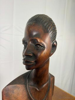 Africká dřevěná figurální busta ženy (602005) - 2
