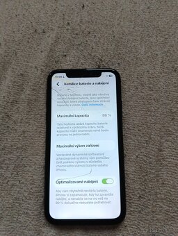 iPhone 11 64gb - 2