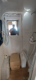 Obytný mercedes - 2