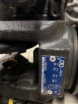 Závěs Rockinger čep 40 mm - 2