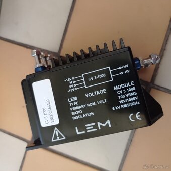 Moduly, panely... - 2