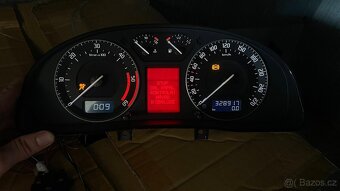 Škoda SuperB budíky maxidot facelift - 2