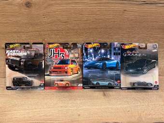 HOT WHEELS VELKÉ KARTY - 2