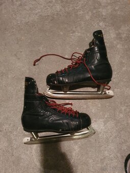Retro hokejové brusle ČSSR - 2