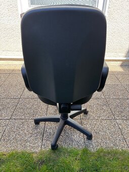 Kancelářská židle - 2
