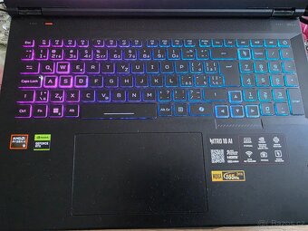 ACER NITRO 18 AI -NVIDIA 5060 12 GB ---32 GB RAM - 2
