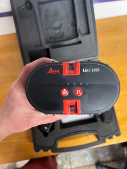 Samonivelacni laser - 2