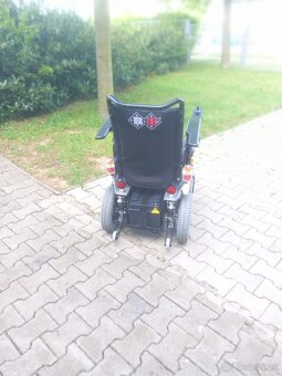 Elektrický invalidní vozík B+B Terra - 2